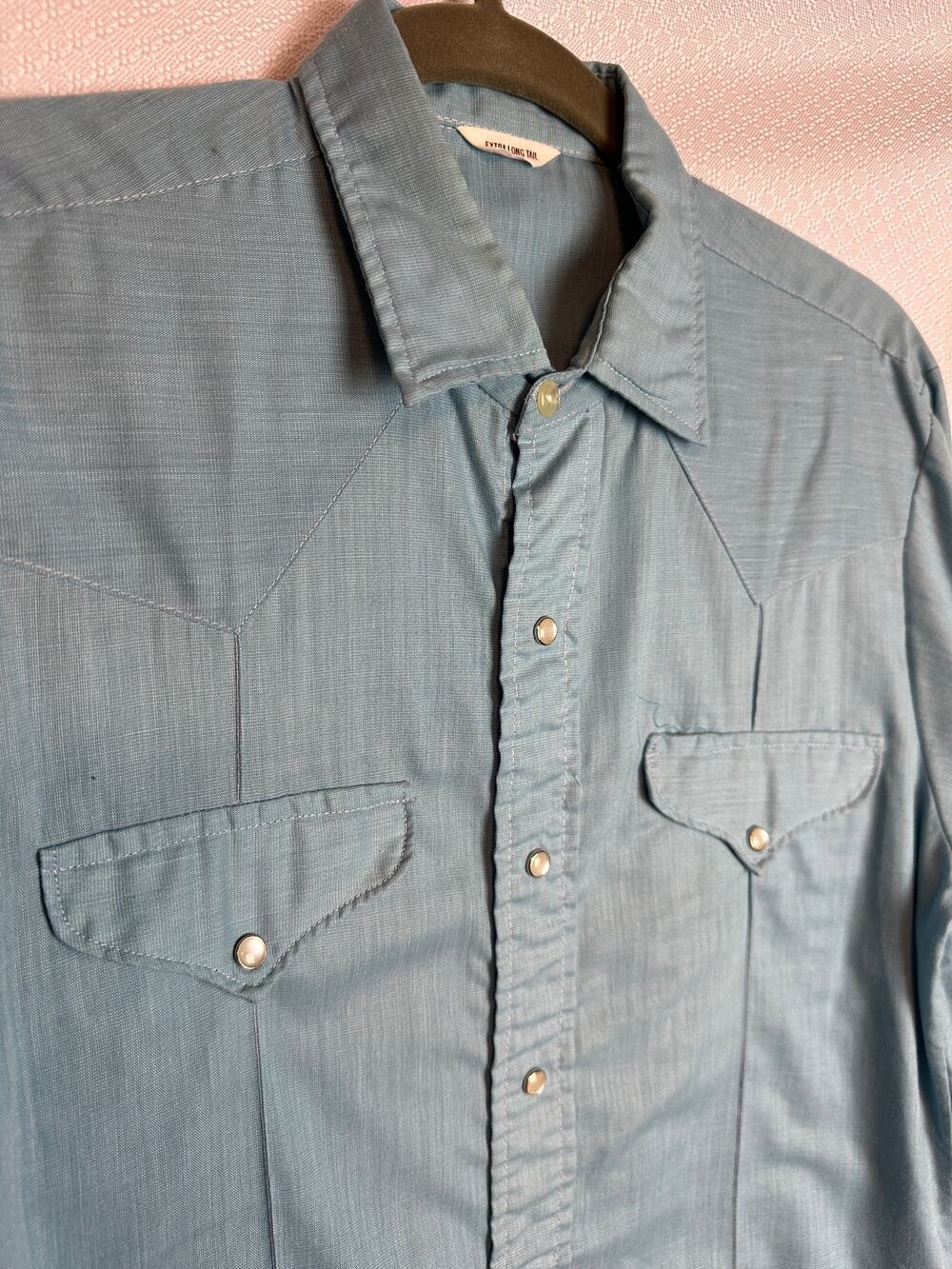 48. Vintage Men's Western shirt; blue; Size M; Extra Long